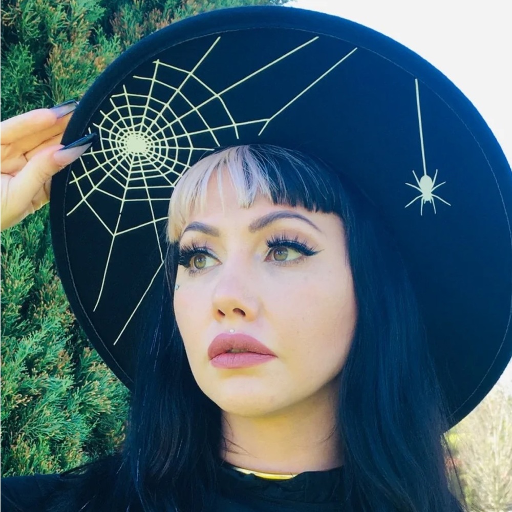 Witchwood Vegan Felt Hat (Spider Brim)